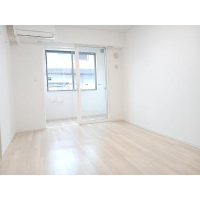 ソラーレ 104【管理NO：1-028635401-01040】 ★家具家電は申し込み後に搬入しますの物件写真2