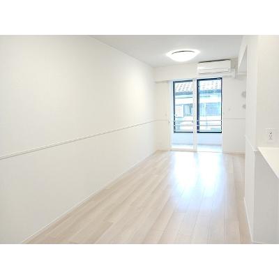 ベル　サンリット 105【管理NO：1-028581801-01050】 ★家具家電は申し込み後に搬入しますの物件写真2