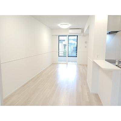 ベル　サンリット 104【管理NO：1-028581801-01040】 ★家具家電は申し込み後に搬入しますの物件写真2