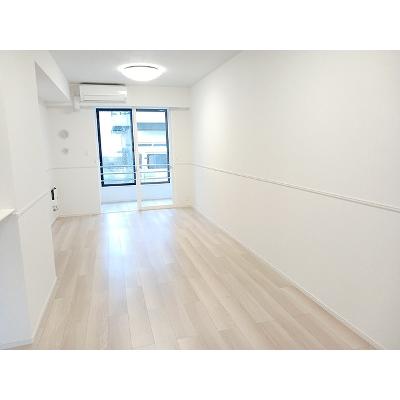 ベル　サンリット 103【管理NO：1-028581801-01030】 ★家具家電は申し込み後に搬入しますの物件写真2