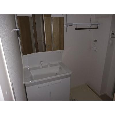 リナセント　Ⅱ 204【管理NO：1-028509302-02040】 ★家具家電は申し込み後に搬入します★の物件写真6