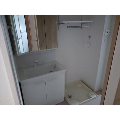 リナセント　Ⅱ 202【管理NO：1-028509302-02020】 ★家具家電は申し込み後に搬入します★の物件写真6