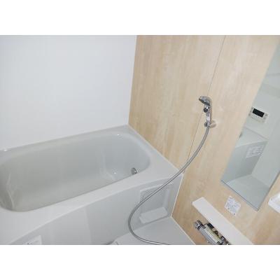 リナセント　Ⅱ 103【管理NO：1-028509302-01030】 ★家具家電は申し込み後に搬入します★の物件写真4