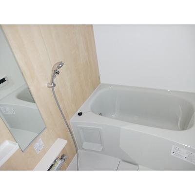リナセント　Ⅱ 102【管理NO：1-028509302-01020】 ★家具家電は申し込み後に搬入します★の物件写真4