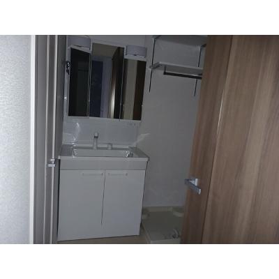 リナセント　Ⅰ 102【管理NO：1-028509301-01020】 ★家具家電は申し込み後に搬入します★の物件写真6