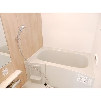 アルバ　イースト 203【管理NO：1-028439903-02030】 ★家具家電は申し込み後に搬入します★の物件写真4