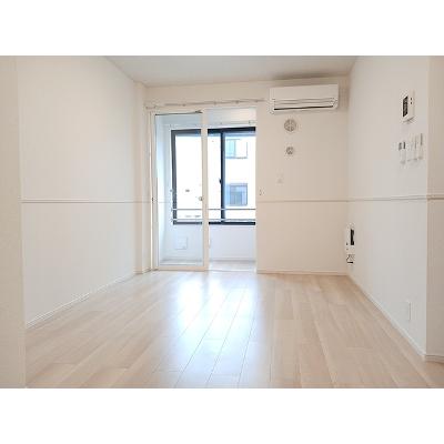 アルバ　ウエスト 102【管理NO：1-028439902-01020】 ★家具家電は申し込み後に搬入します★の物件写真2