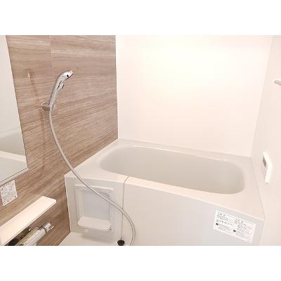 アルバ　ウエスト 102【管理NO：1-028439902-01020】 ★家具家電は申し込み後に搬入します★の物件写真4
