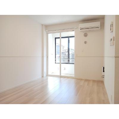 アルバ　サウス 102【管理NO：1-028439901-01020】 ★家具家電は申し込み後に搬入します★の物件写真2