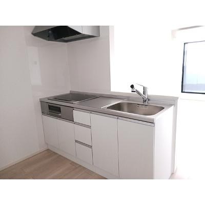 シャルフ飛江田　Ⅲ 203【管理NO：1-028179203-02030】 ★家具家電は申し込み後に搬入しますの物件写真3