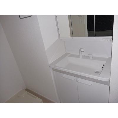 シャルフ飛江田　Ⅲ 101【管理NO：1-028179203-01010】 ★家具家電は申し込み後に搬入しますの物件写真6