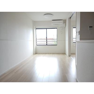 コーポサンシャイン　Ⅱ 202【管理NO：1-027730002-02020】 ★家具家電は申し込み後に搬入しますの物件写真2