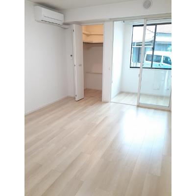 デーア　Ⅰ 101【管理NO：1-026775101-01010】 ★家具家電は申し込み後に搬入します★の物件写真2