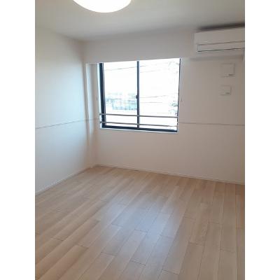 ケースリー　Ⅱ 203【管理NO：1-026374902-02030】 ★家具家電は申し込み後に搬入しますの物件写真2