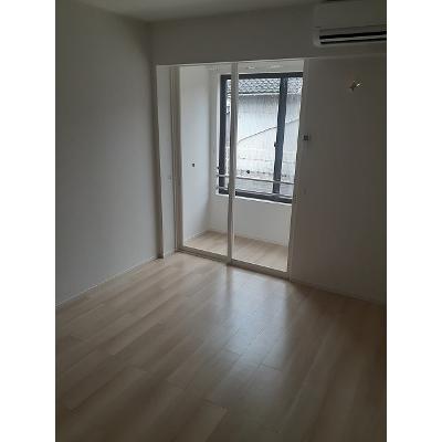 グランフィールド　Ｃ 102【管理NO：1-025807003-01020】 ★家具家電は申し込み後に搬入しますの物件写真2