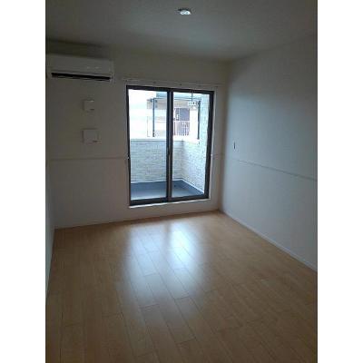 フェリーチェ　リノ 201【管理NO：1-024430701-02010】 ★家具家電は申し込み後に搬入しますの物件写真2