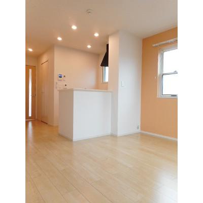 ラ・フォルトゥーナ 101【管理NO：1-023117601-01010】 ★家具家電は申し込み後に搬入します★の物件写真2