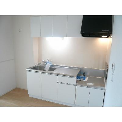プランドールＭ　Ⅱ 102【管理NO：1-022217502-01020】 ★家具家電は申し込み後に搬入します★の物件写真3