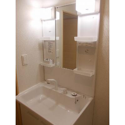 シルバーストン　Ⅱ 205【管理NO：1-021244602-02050】 ★家具家電は申し込み後に搬入しますの物件写真6