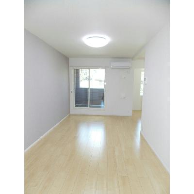サン　フォーリスト 204【管理NO：1-021106001-02040】 ★家具家電は申し込み後に搬入します 2026年09月中旬入居可能の物件写真2