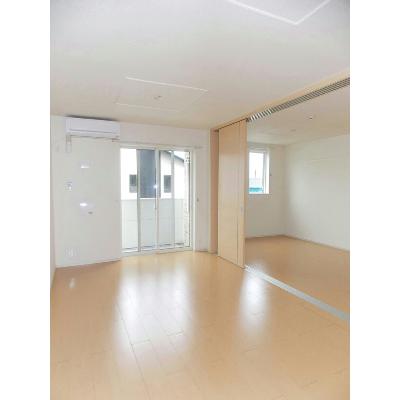 オーシャンＨ・Ｙ　Ⅲ 204【管理NO：1-019387301-02040】 ★家具家電は申し込み後に搬入します 2026年07月下旬入居可能の物件写真2