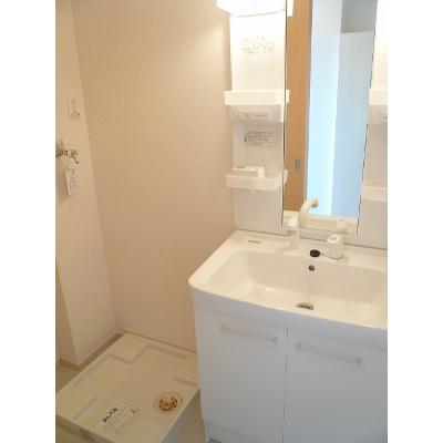 ラッフィナート 102【管理NO：1-018969401-01020】 ★家具家電は申し込み後に搬入しますの物件写真6