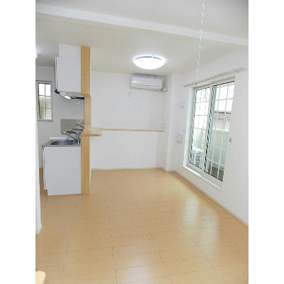 フェリーチェ 202【管理NO：1-017188101-02020】 ★家具家電は申し込み後に搬入します★の物件写真2