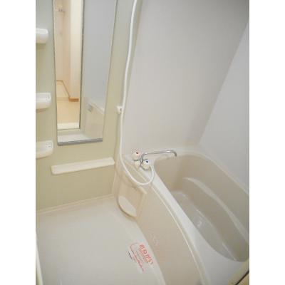 ボンヌジュルネ 202【管理NO：1-014123301-02020】 ★家具家電は申し込み後に搬入します★の物件写真4