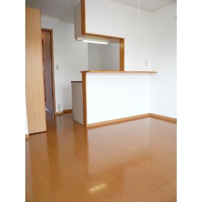 セレノ・アロッジオ 201【管理NO：1-013876701-02010】 ★家具家電は申し込み後に搬入しますの物件写真2