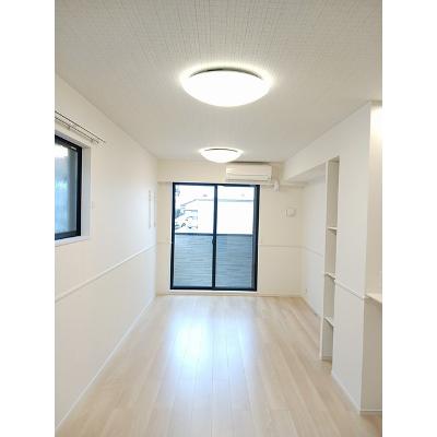 トランブルー早水 106【管理NO：1-027519201-01060】 ★家具家電は申し込み後に搬入します★の物件写真2