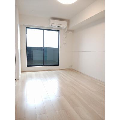ルル・フルール　Ⅱ 203【管理NO：1-026950702-02030】 ★家具家電は申し込み後に搬入しますの物件写真2