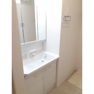 ルル・フルール　Ⅱ 104【管理NO：1-026950702-01040】 ★家具家電は申し込み後に搬入しますの物件写真6