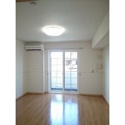 ガーデンコート　Ｂ 102【管理NO：1-015700102-01020】 ★家具家電は申し込み後に搬入しますの物件写真2