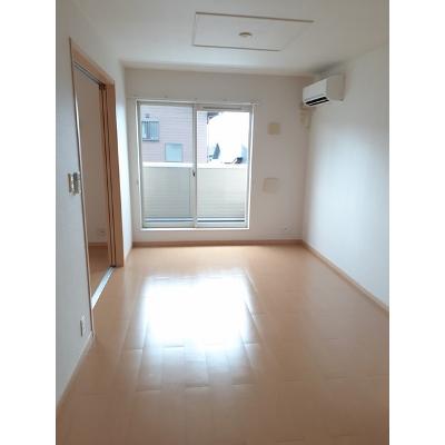 クレメントハウス 202【管理NO：1-015483301-02020】 ★家具家電は申し込み後に搬入しますの物件写真2