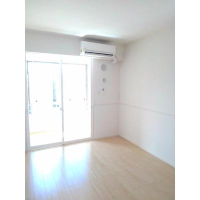 プレシャス　デイズ 101【管理NO：1-024331901-01010】 ★家具家電は申し込み後に搬入します 2026年07月下旬入居可能の物件写真2