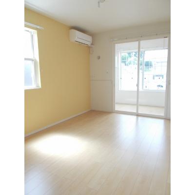 クレセントＡ 103【管理NO：1-023979301-01030】 ★家具家電は申し込み後に搬入しますの物件写真2