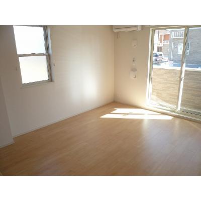 フェリース・フミー 103【管理NO：1-022344201-01030】 ★家具家電は申し込み後に搬入します★の物件写真2
