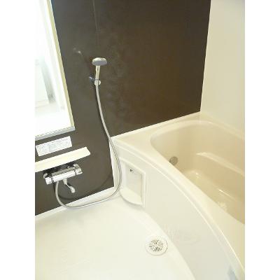 インペリアル　リバー　Ⅰ 101【管理NO：1-021062701-01010】 ★家具家電は申し込み後に搬入しますの物件写真4