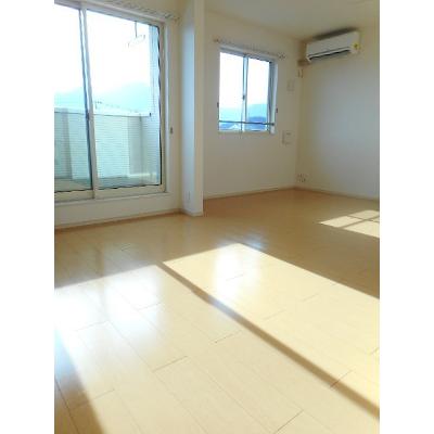 サンリット・栄和　Ａ棟 203【管理NO：1-017001701-02030】 ★家具家電は申し込み後に搬入しますの物件写真2