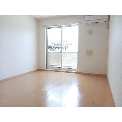 キング　フィッシャー 102【管理NO：1-016811901-01020】 ★家具家電は申し込み後に搬入しますの物件写真2