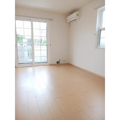 ｆｌｏｗｅｒｓ　Ｒｙｕ 105【管理NO：1-016229301-01050】 ★家具家電は申し込み後に搬入します★の物件写真2