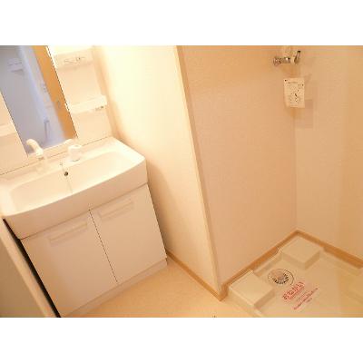 ガーデンコート　Ｃ 201【管理NO：1-015700103-02010】 ★家具家電は申し込み後に搬入します★の物件写真6