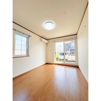 ヴィラエミネンス　Ｃ 101【管理NO：1-012248803-01010】 ★家具家電は申し込み後に搬入しますの物件写真2