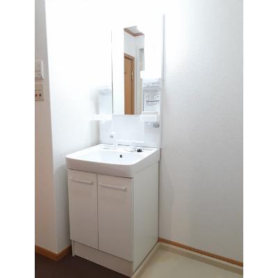 ヴィラエミネンス　Ｃ 101【管理NO：1-012248803-01010】 ★家具家電は申し込み後に搬入しますの物件写真6