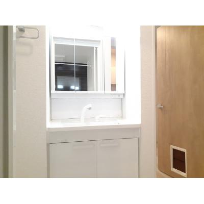 モント　ブレチア 102【管理NO：1-027385501-01020】 ★家具家電は申し込み後に搬入します★の物件写真6