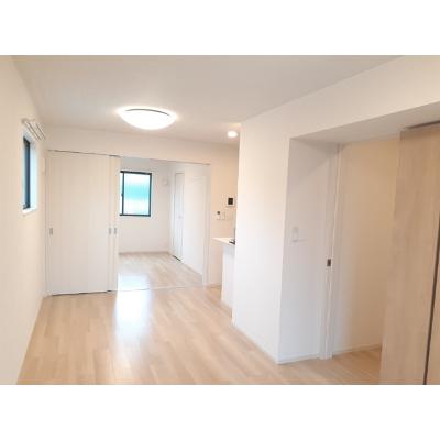 イーグルコートⅡ 102【管理NO：1-027213801-01020】 ★家具家電は申し込み後に搬入しますの物件写真2