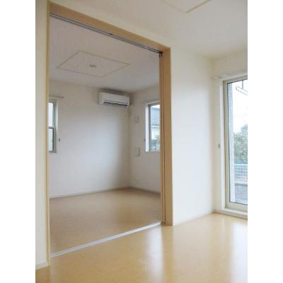 サンクレイン 101【管理NO：1-018914701-01010】 ★家具家電は申し込み後に搬入します 2026年07月上旬入居可能の物件写真2
