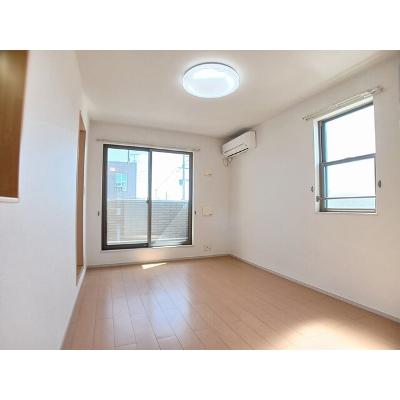 リバーサイド・グラースＴ 203【管理NO：1-017338602-02030】 ★家具家電は申し込み後に搬入します★の物件写真2