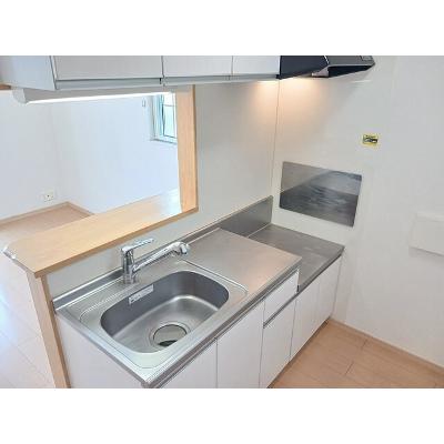 アンソレイエⅣ 202【管理NO：1-016827501-02020】 ★家具家電は申し込み後に搬入します★の物件写真3