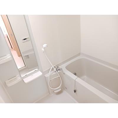 カルム・シャンブールⅢ 101【管理NO：1-015790403-01010】 ★家具家電は申し込み後に搬入しますの物件写真4